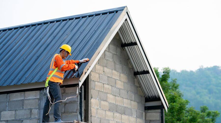 Expert Emergency Roof Repairs services in Coulterville, CA